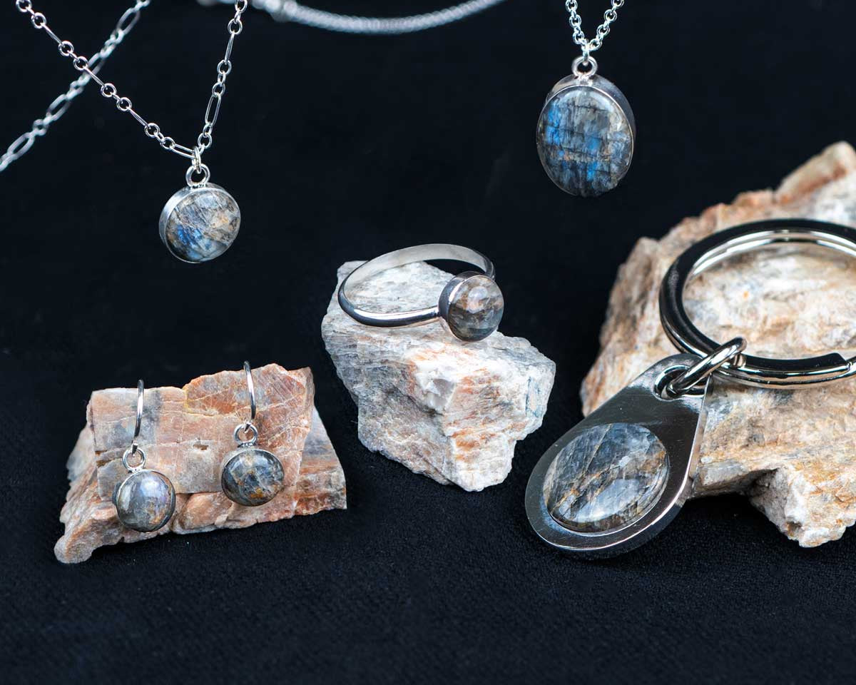 Wisconsin Moonstone → Rockhounding Gifts