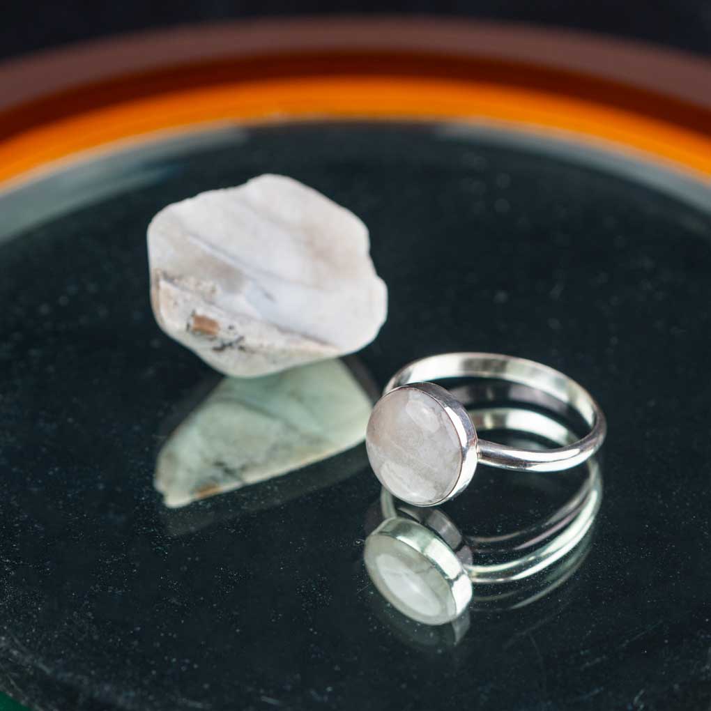 White Agate → Stone Memorial Ring