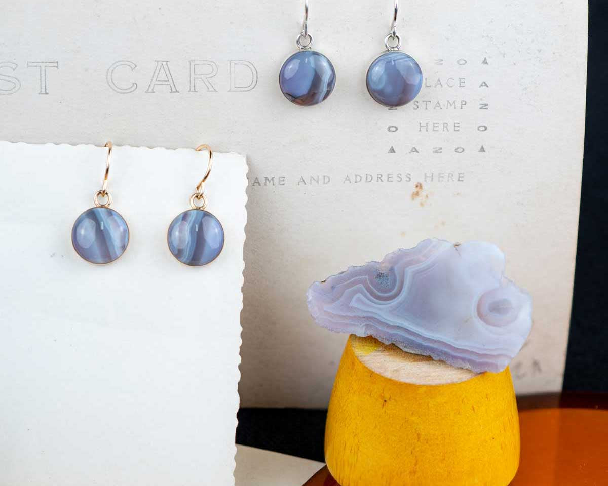 Turn Your Meaningful Rock Into a Polished Display Piece
