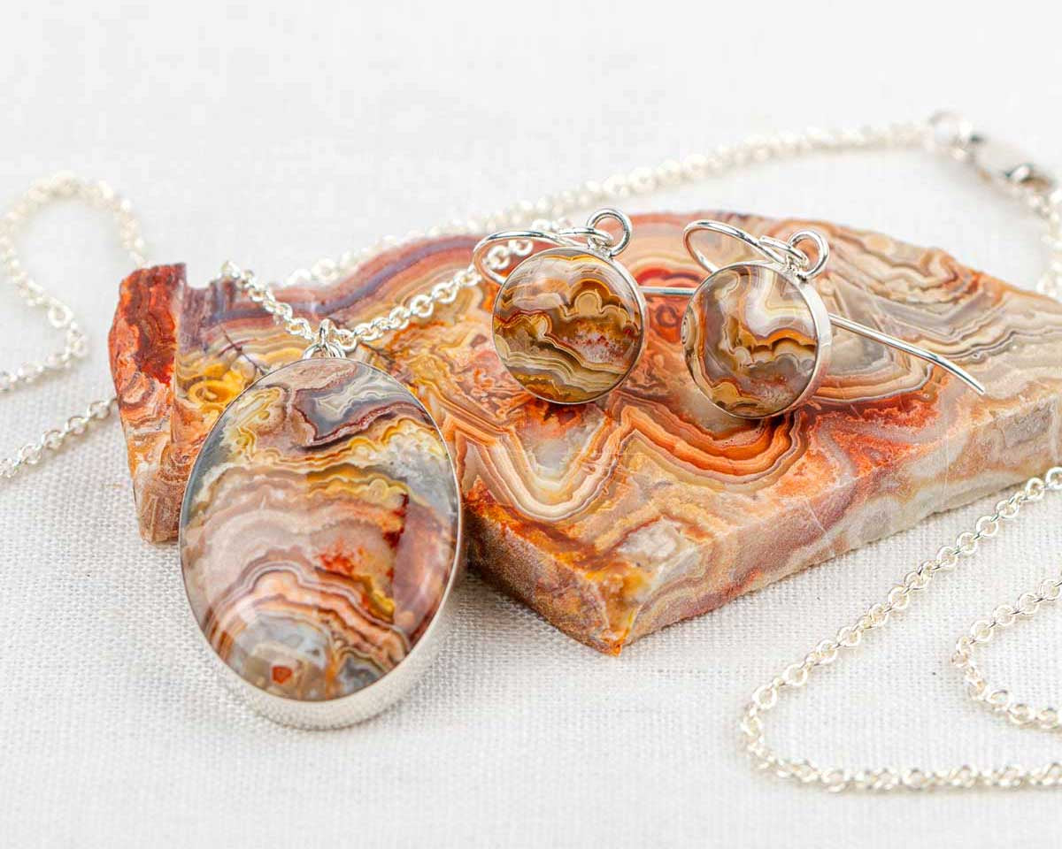 Agate → Jewelry Set for Mom