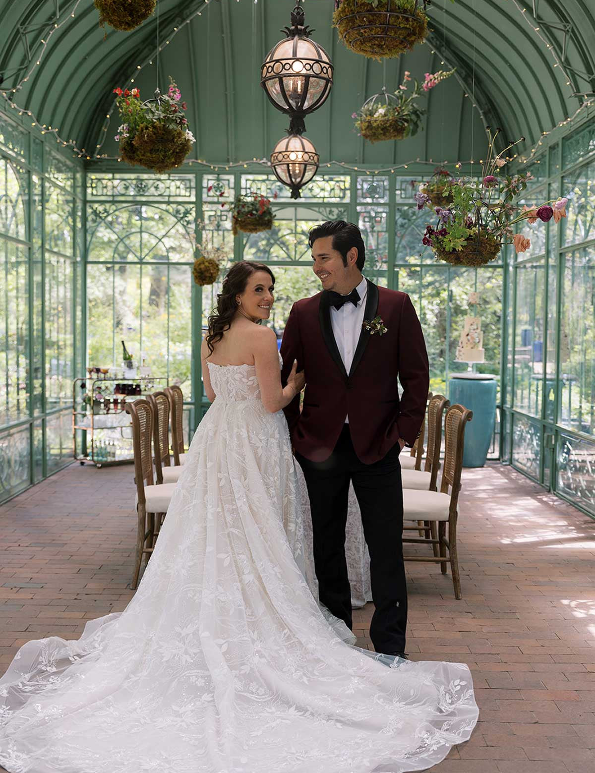 A wedding couple inside the solarium at Denver Botanic Gardens
