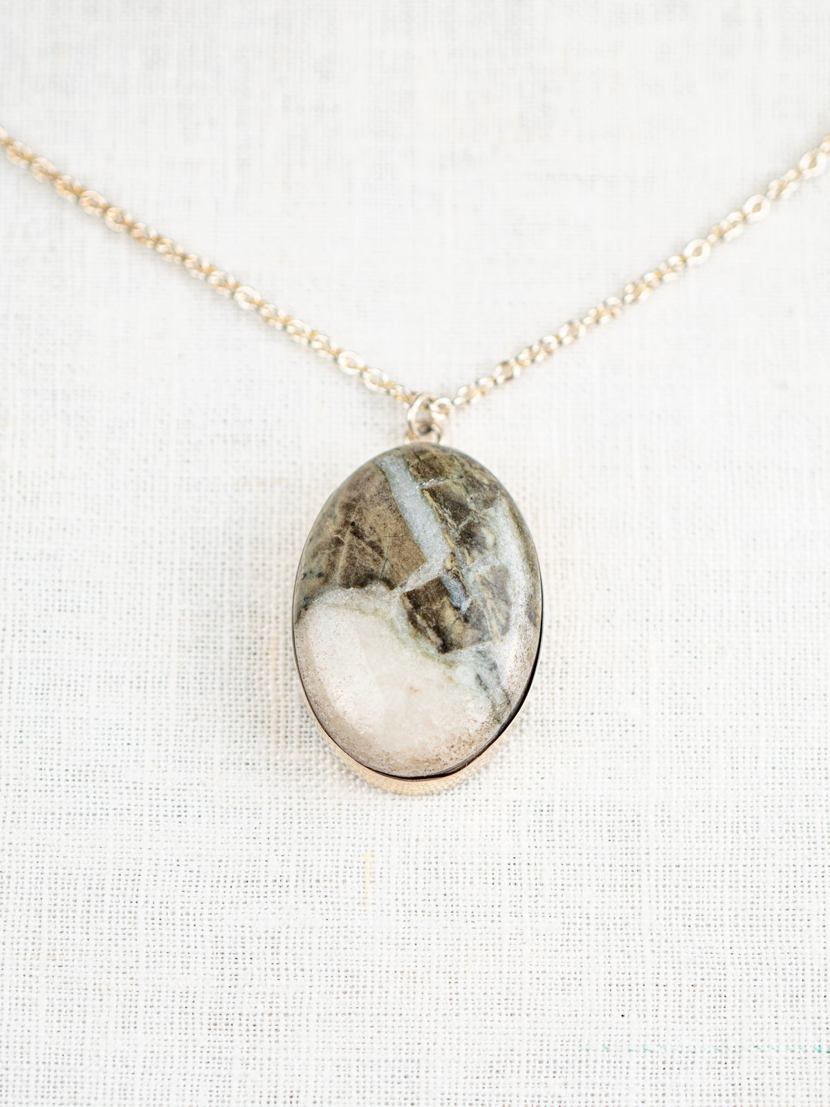 Veined Yule Marble Classic Lodestar Necklace | Silver