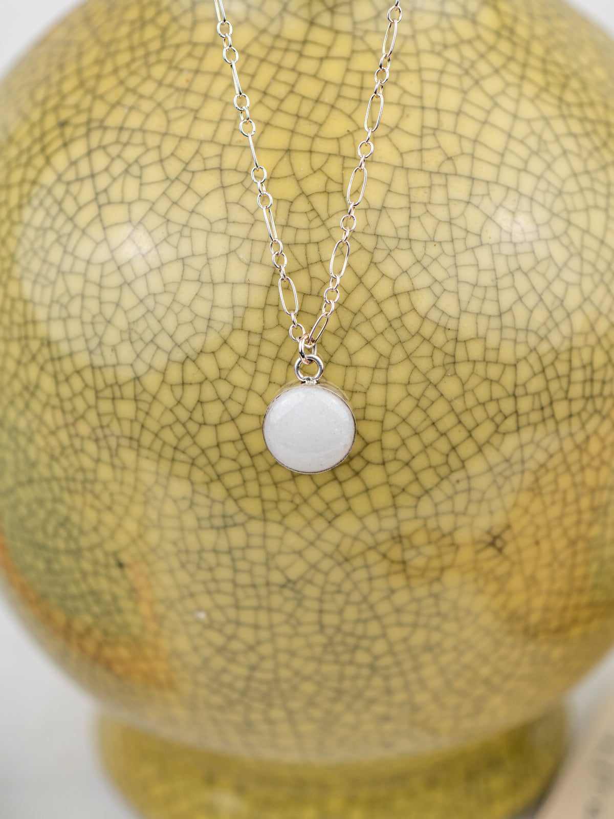 Yule Marble Dainty Compass Necklace | Silver