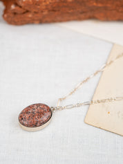 Red Rocks Sandstone Petite Lodestar Necklace | Silver