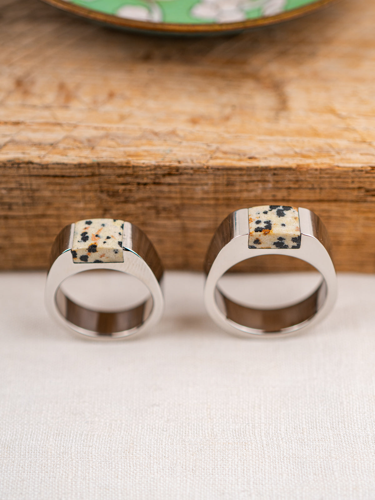 Silver Stainless Steel Signpost Signet Ring - Dalmatian Jasper | 10.5
