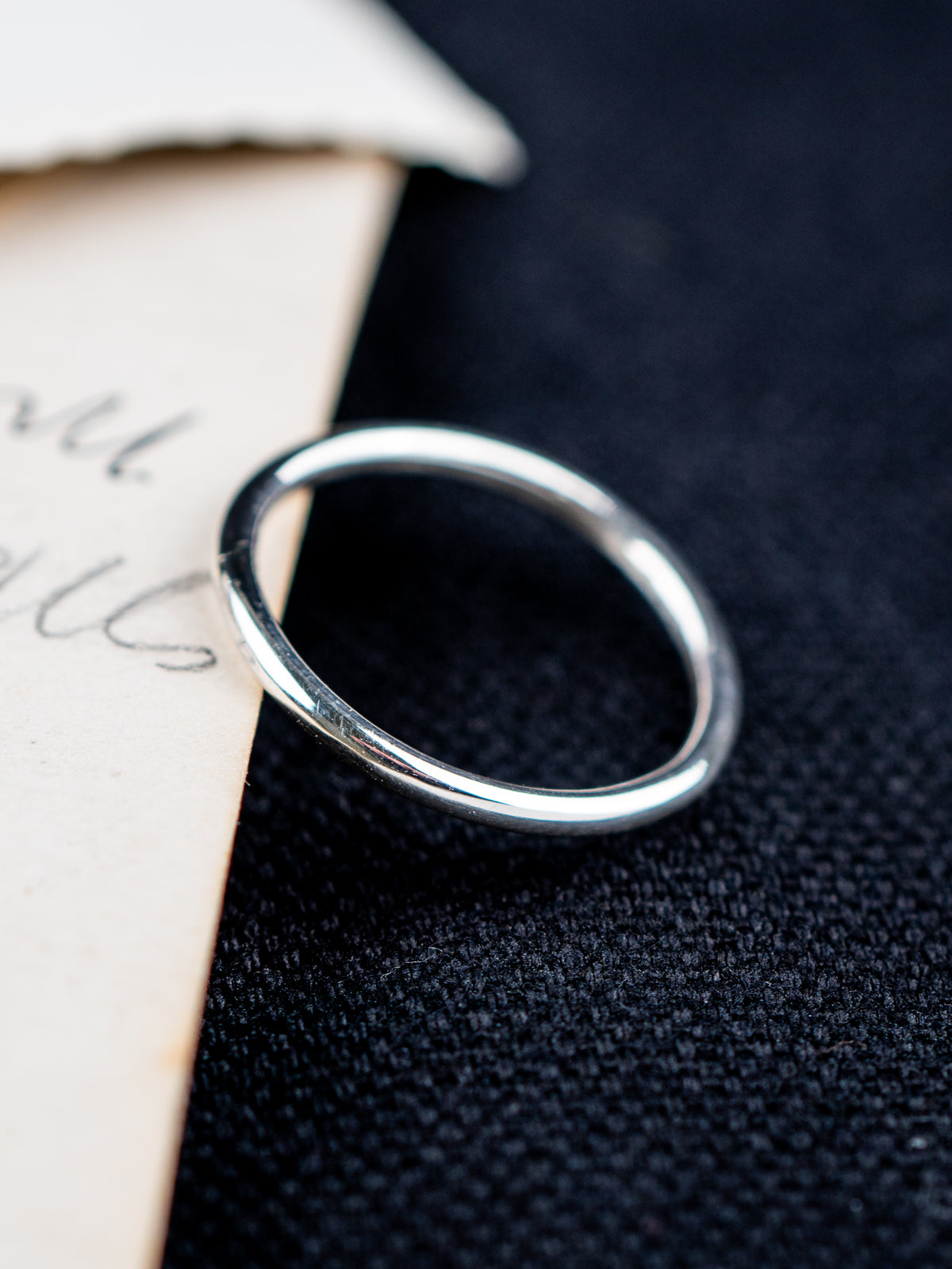 Smooth Band Rings